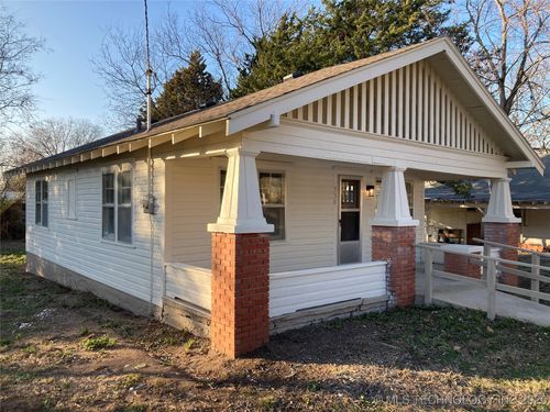 330 S 9th Street, Roff, OK, 74865 | Card Image