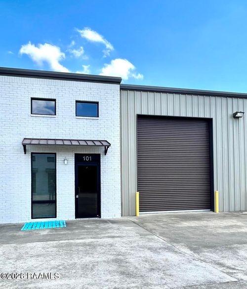 102-103 Tas St, Scott, LA, 70583-5353 | Card Image
