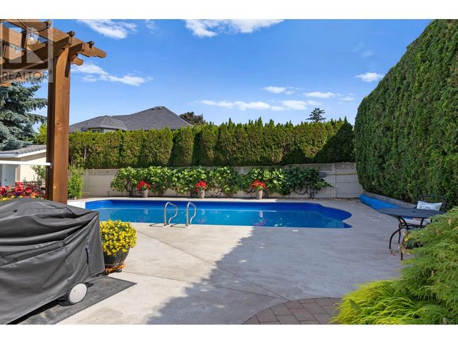 464 Cascia Dr, House other with 4 bedrooms, 4 bathrooms and 2 parking in Kelowna BC | Image 58