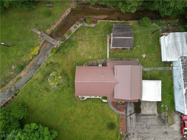 13088 Clay Hwy, House other with 4 bedrooms, 2 bathrooms and null parking in Lizemores WV | Image 8