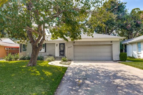 7220 Haverford Rd, Dallas, TX, 75214-1727 | Card Image