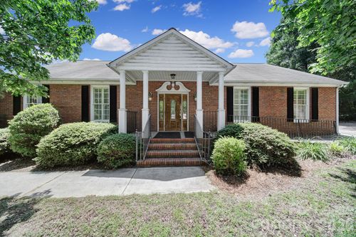 312 N Main St, Lancaster, SC, 29720-2132 | Card Image