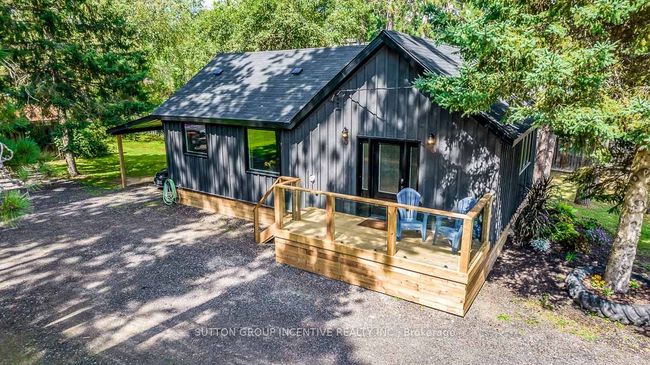 7216 County Rd 13, House other with 2 bedrooms, 1 bathrooms and 15 parking in Lisle ON | Image 6