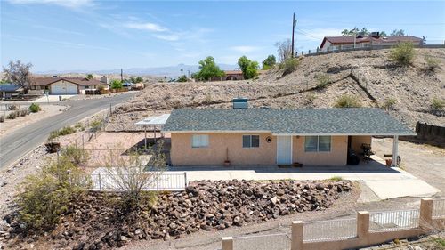 1472 Summit Dr, Bullhead City, AZ, 86442-6769 | Card Image