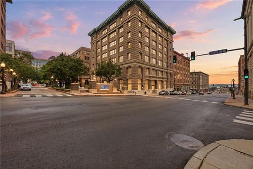 401-712 Broadway Blvd, Kansas City, MO, 64105-1545 | Card Image