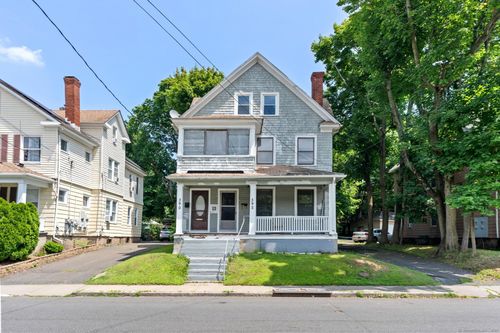 390 Hillside Ave, Hartford, CT, 06106-3828 | Card Image