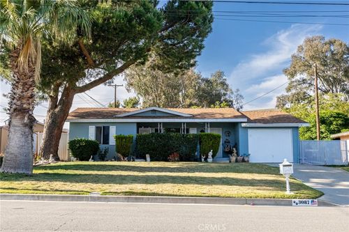 3087 W George St, Banning, CA, 92220-3635 | Card Image