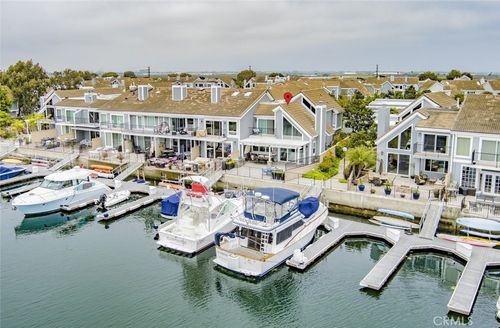 16143 Saint Croix Cir, Huntington Beach, CA, 92649-2049 | Card Image