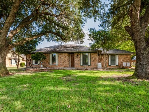 113 Southridge St, Ovilla, TX, 75154-5811 | Card Image
