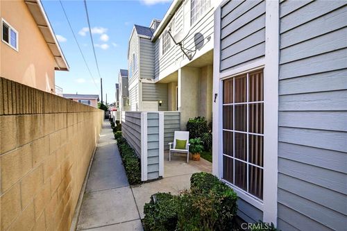 unit-f-16331 Cornuta Ave, Bellflower, CA, 90706-8648 | Card Image