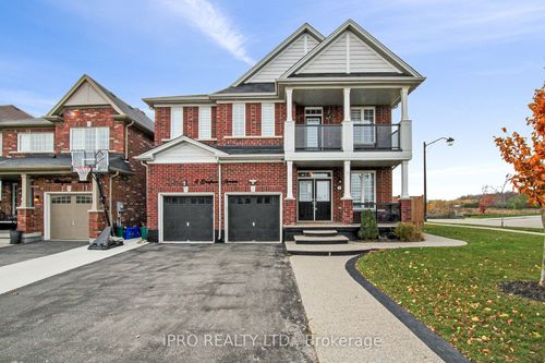 4 Av Brigham, Binbrook, ON, L0R1C0 | Card Image