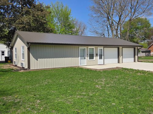 511 11th Ave, Rock Falls, IL, 61071-1021 | Card Image