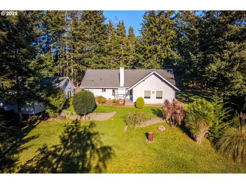 54177 Morrison Rd, Bandon, OR, 97411-8379 | Card Image