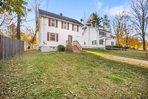 32 Halcyon Rd, Millbrook, NY, 12545-6136 | Card Image