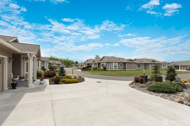 510 W Evergreen Farm Way, Condo with 2 bedrooms, 2 bathrooms and 3 parking in Sequim WA | Image 40