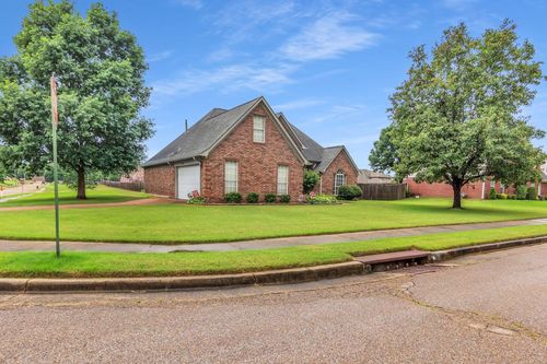 5185 Hare Creek Cv, Bartlett, TN, 38002-4826 | Card Image