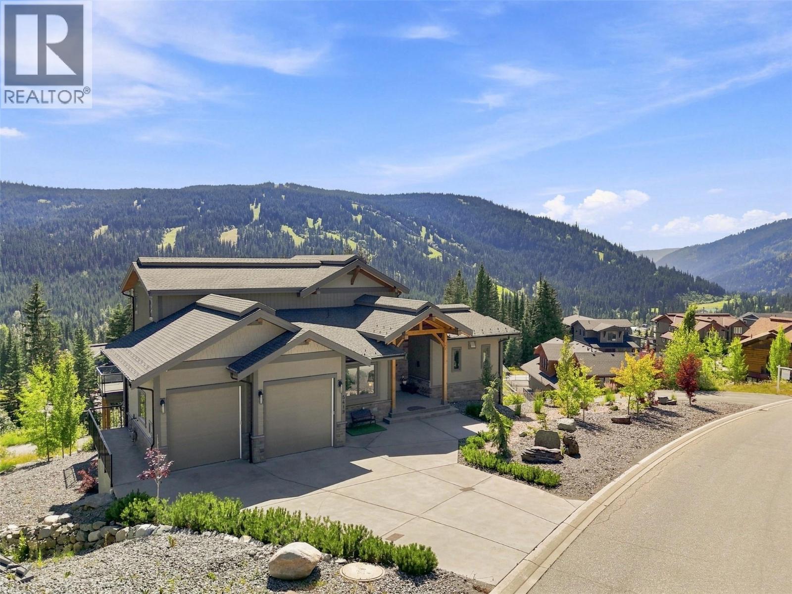 Residential in Sun Peaks 3