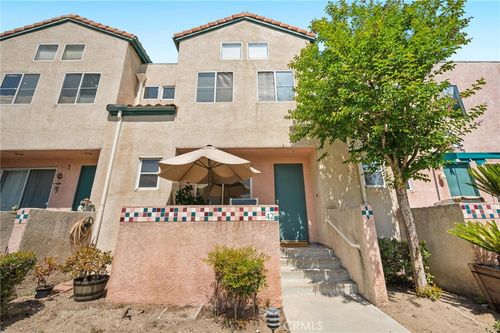 42-13901 Olive View Ln, Sylmar, CA, 91342-7500 | Card Image