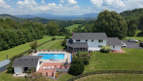 641 Vaughn Brooks Rd, Cleveland, VA, 24225-6005 | Card Image