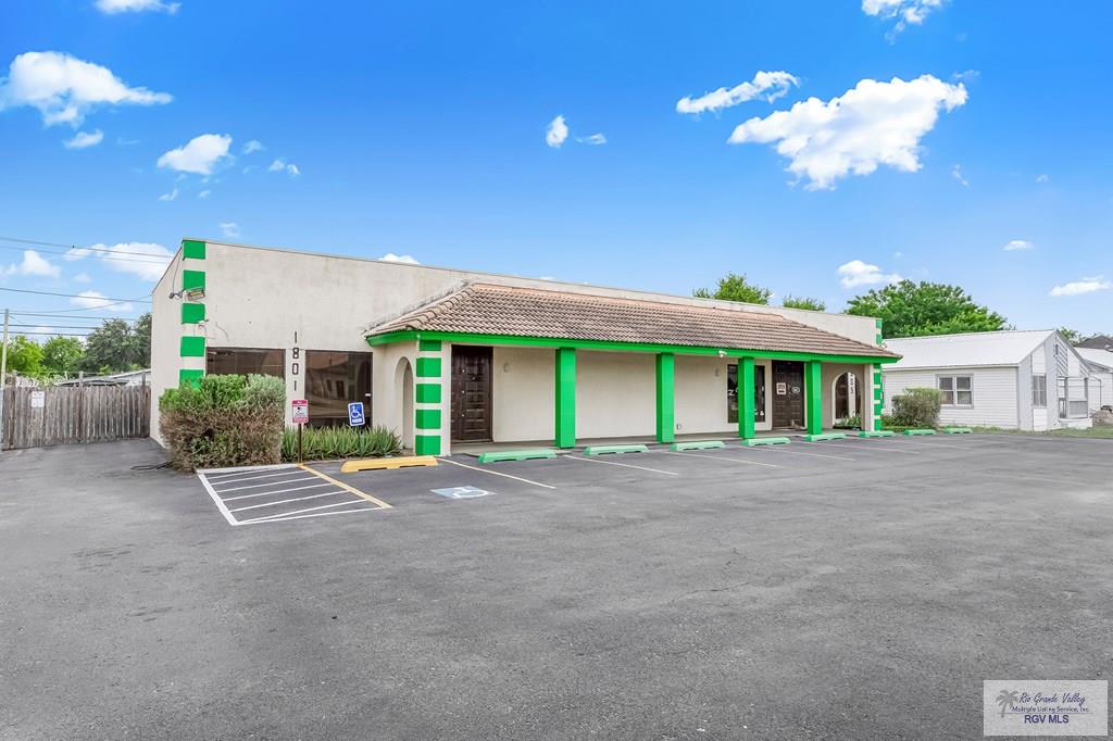Commercial Sale in Harlingen 2