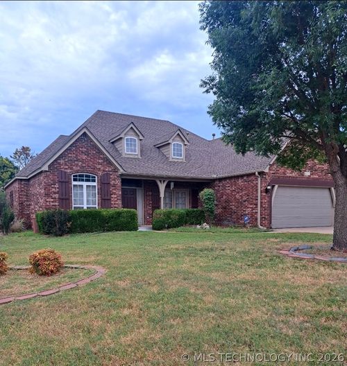 4200 N Oak Ave, Broken Arrow, OK, 74012-0749 | Card Image