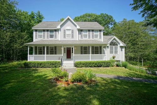 111 South Rd, Deerfield, NH, 03037-1708 | Card Image
