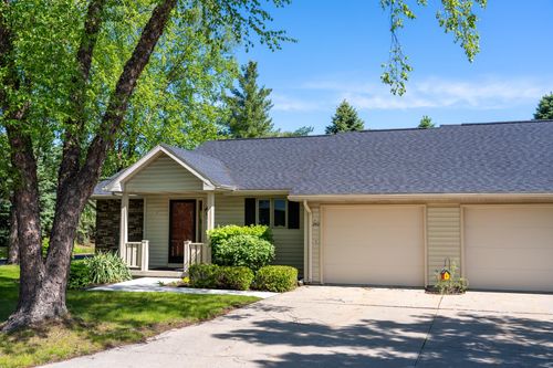 240 Peachwood Ln, Mt Pleasant, MI, 48858-6137 | Card Image