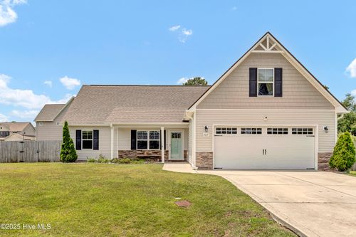 207 Misty Cove Ct, Sneads Ferry, NC, 28460-5001 | Card Image