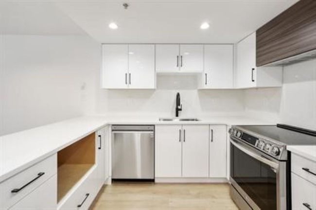 929 Homer Street, Townhouse with 3 bedrooms, 0 bathrooms and 1 parking in Vancouver BC | Image 12