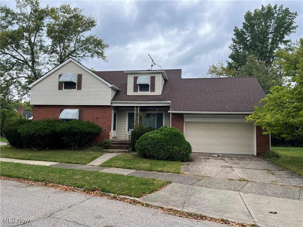 Charney Rd, University Heights, OH 44118