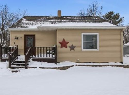 415 Madison St, Stanley, WI, 54768-1118 | Card Image