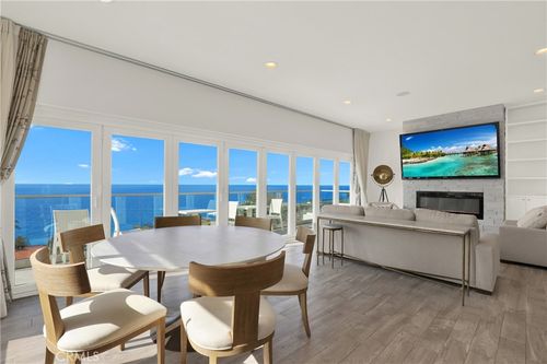 2510 Glenneyre St, Laguna Beach, CA, 92651-2362 | Card Image