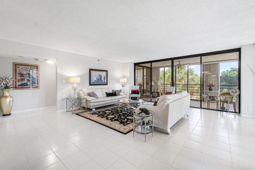 apt-401-7572 Regency Lake Dr, Boca Raton, FL, 33433-6975 | Card Image