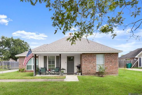 13571 S Trace Dr, Walker, LA, 70785-5628 | Card Image