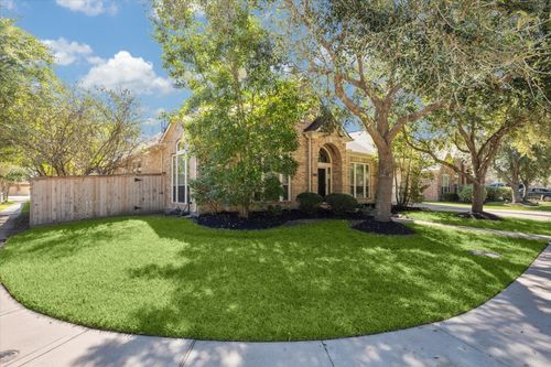 2701 Greenblade Ct, Pearland, TX, 77584-3431 | Card Image