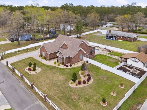 1021 Gravelley Gulley Cir, Conway, SC, 29526-9402 | Card Image