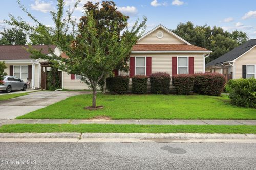 9496 Night Harbor Dr Se, Leland, NC, 28451-9594 | Card Image