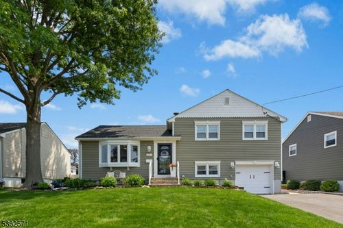11 Garside Pl, Clark, NJ, 07066-1714 | Card Image
