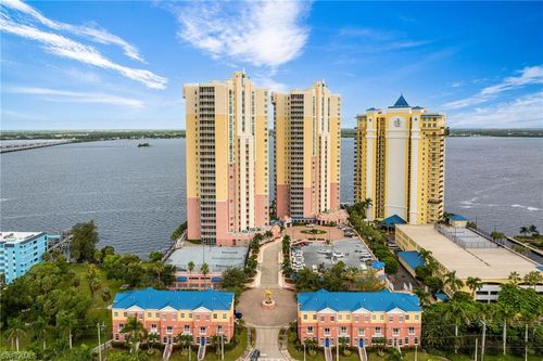 apt-1704-2743 1st St, FORT MYERS, FL, 33916-1880 | Card Image