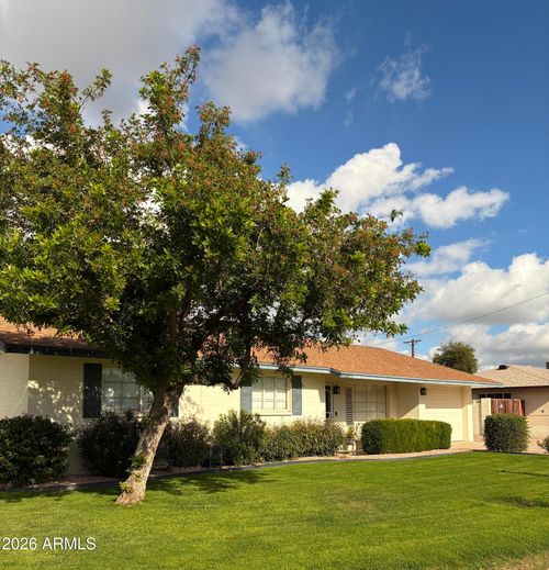 5002 E Windsor Ave, Phoenix, AZ, 85008-1635 | Card Image