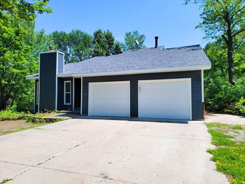 5743 Juneau Ln N, Plymouth, MN, 55446-1510 | Card Image