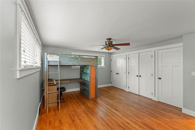 857 E Mcmurray Rd, House other with 3 bedrooms, 3 bathrooms and 2 parking in Peters Twp PA | Image 20