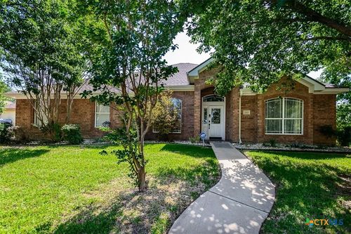 2015 Kangaroo Trl, Harker Heights, TX, 76548-5626 | Card Image