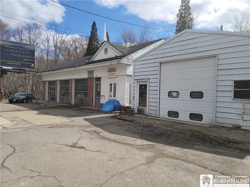 1316 E 2nd St, Jamestown, NY, 14701-1950 | Card Image
