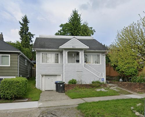 341 Buchanan Ave, New Westminster, BC, V3L3Z3 | Card Image