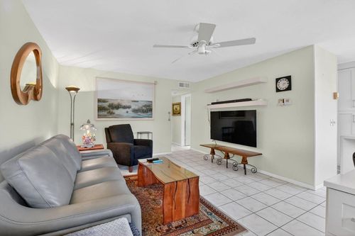 102-3320 Lake Osborne Dr, Lake Worth Beach, FL, 33461-5973 | Card Image