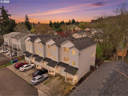 5-3320 Se 87th Ave, Portland, OR, 97266-1993 | Card Image
