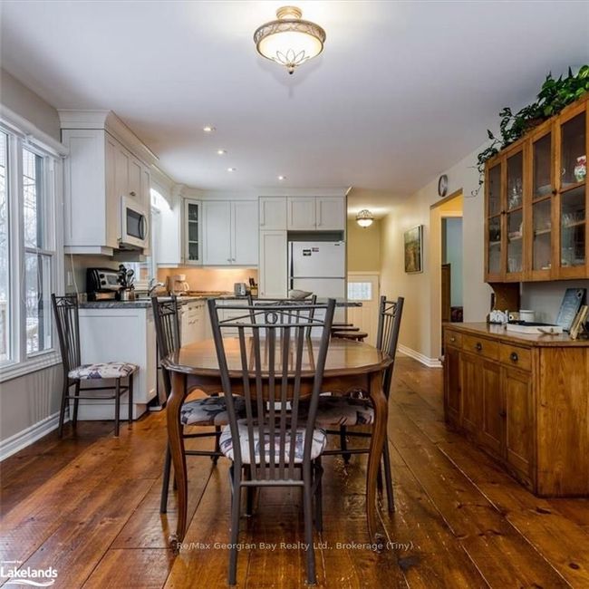 43 Pinecone Ave, House other with 3 bedrooms, 1 bathrooms and 1 parking in Tiny ON | Image 11