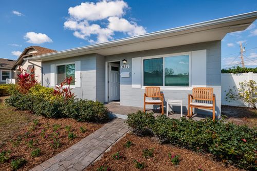 921 57th Ave N, ST PETERSBURG, FL, 33703-2124 | Card Image