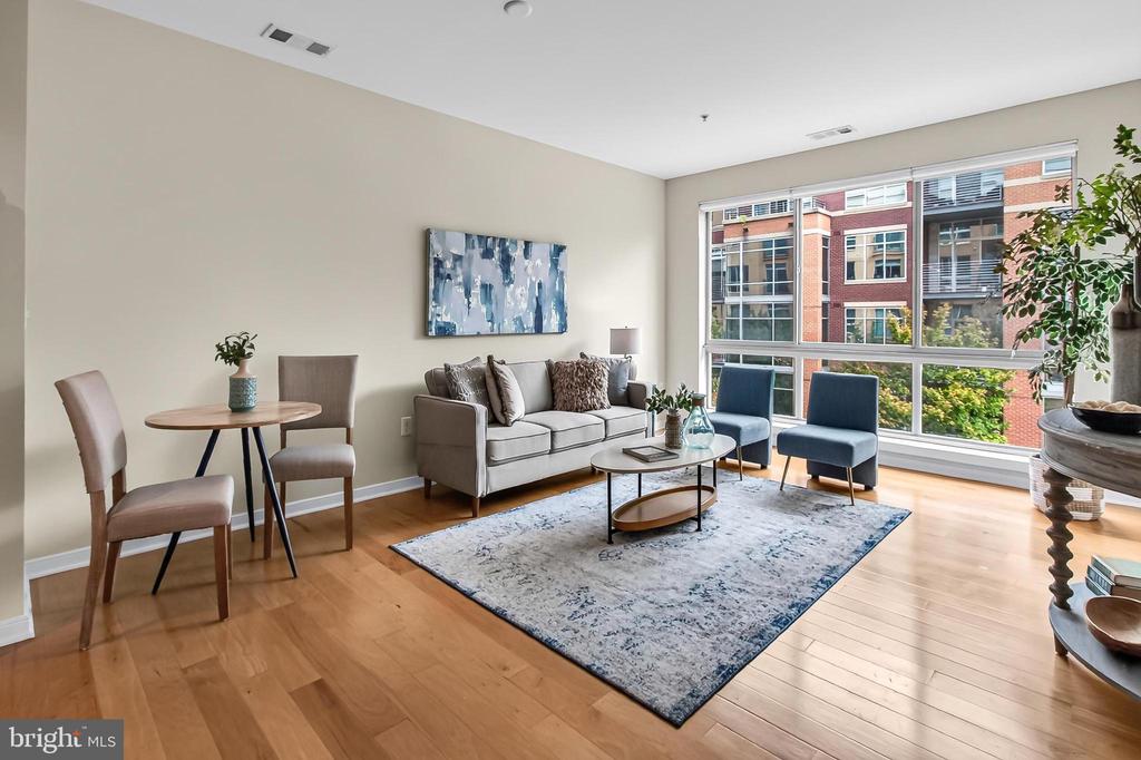 Residential in ARLINGTON 3